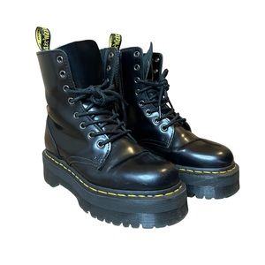 Dr. Martens Jadon Platform Boots - Black US6